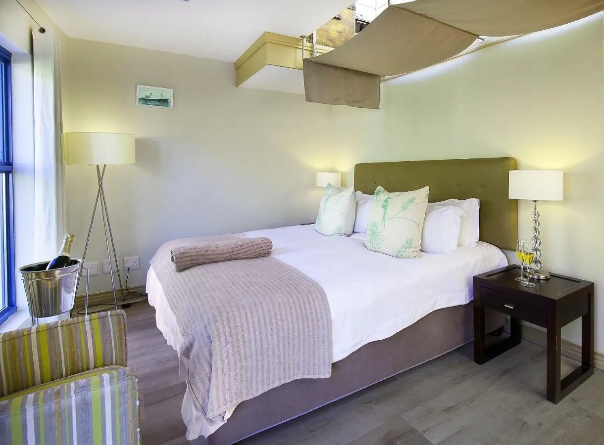 Magellans Hotel Simonʼs Town